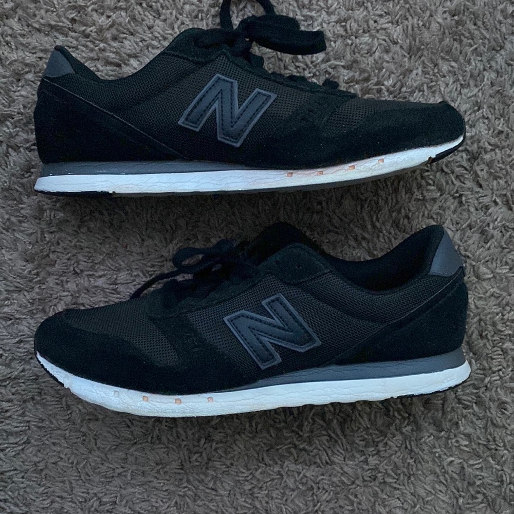 New balance shoes